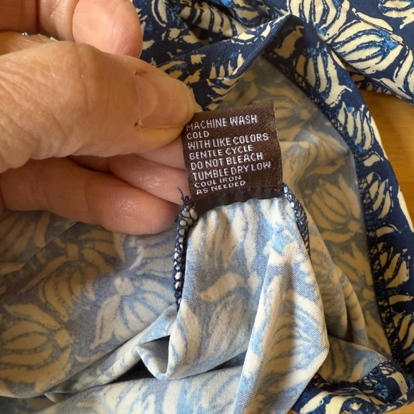 J MCLAUGHLIN NORA TOP TURTLENECK SANA BLUE SQUARE PATTERN MODERN LIGHTWEIGHT L - Picture 9 of 10